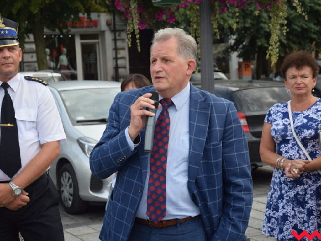 Powiat wrzesiński ma już 200 lat. Okolicznościowa wystawa na wrzesińskim rynku