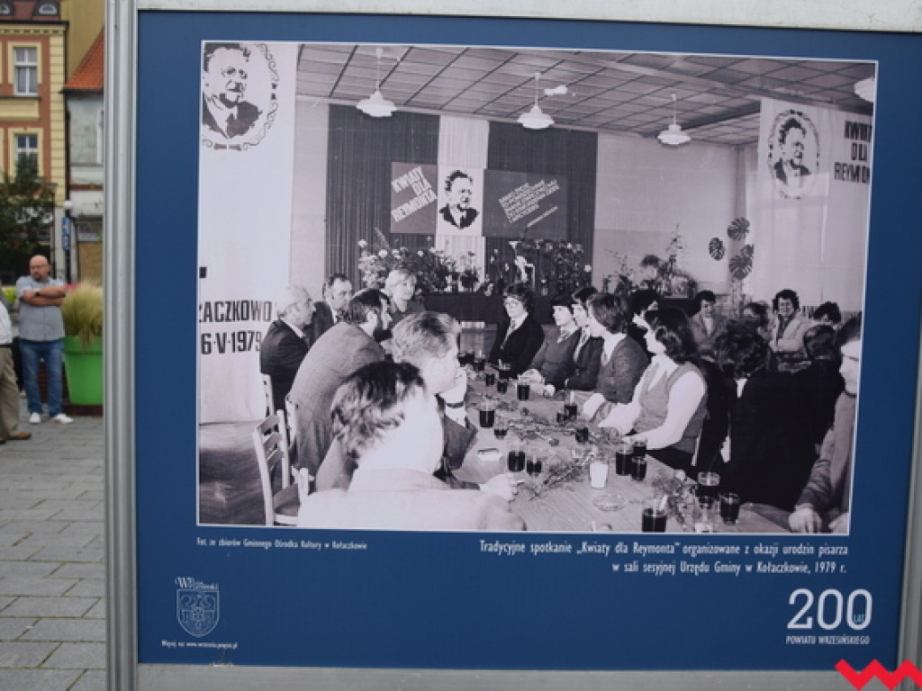 Powiat wrzesiński ma już 200 lat. Okolicznościowa wystawa na wrzesińskim rynku