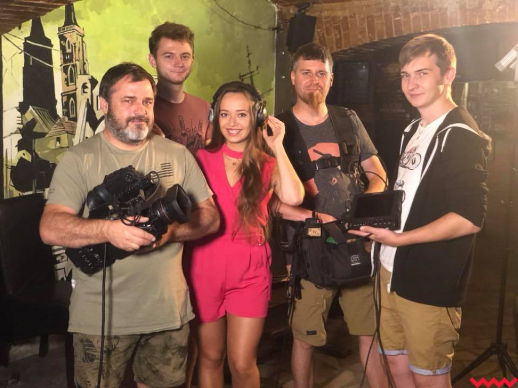 Z radia na ekran. Między Mateuszem Damięckim a Bartkiem Tecławem