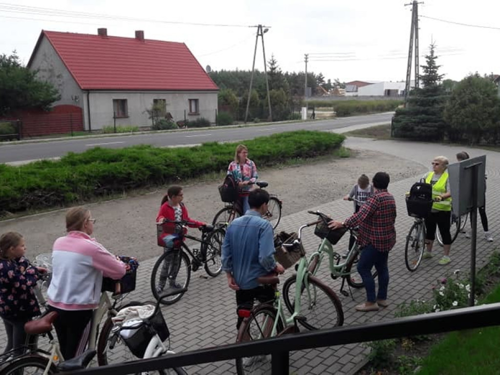 Wycieczka rowerowa z Czeszewa do Lutyni