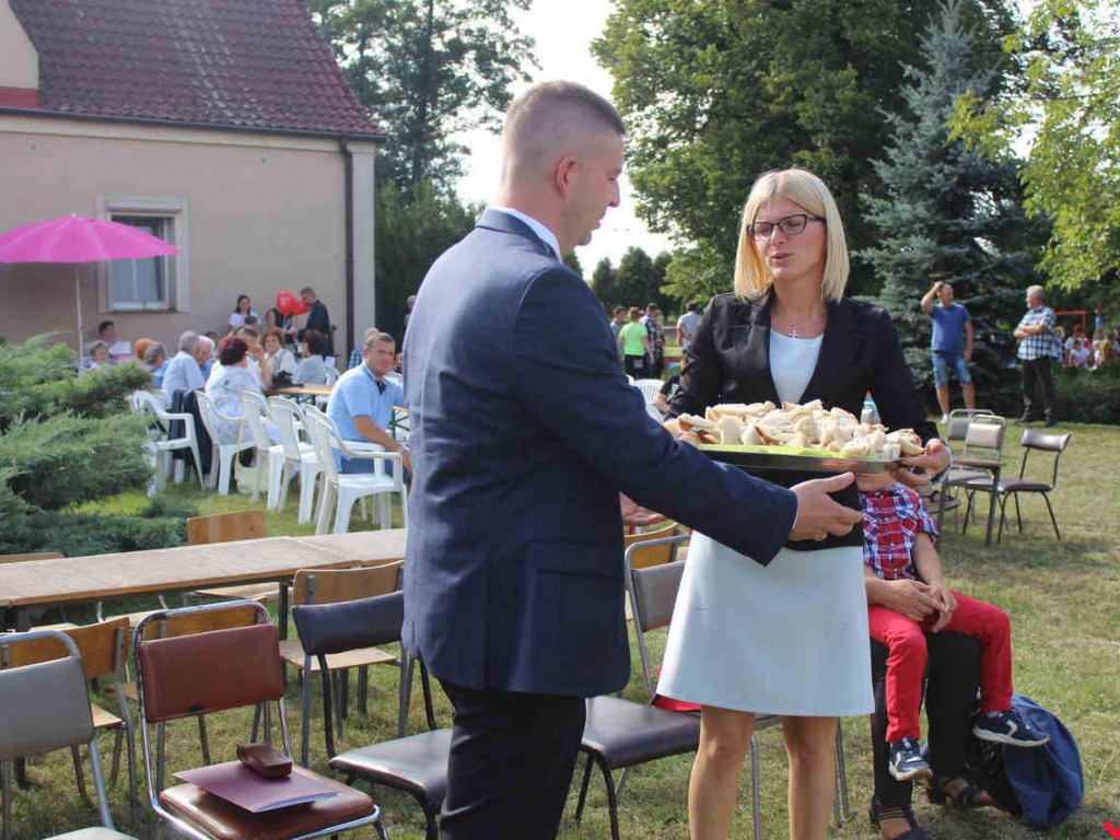 Dziękowali za zebrane plony w Opatówku. Największym hitem była loteria fantowa