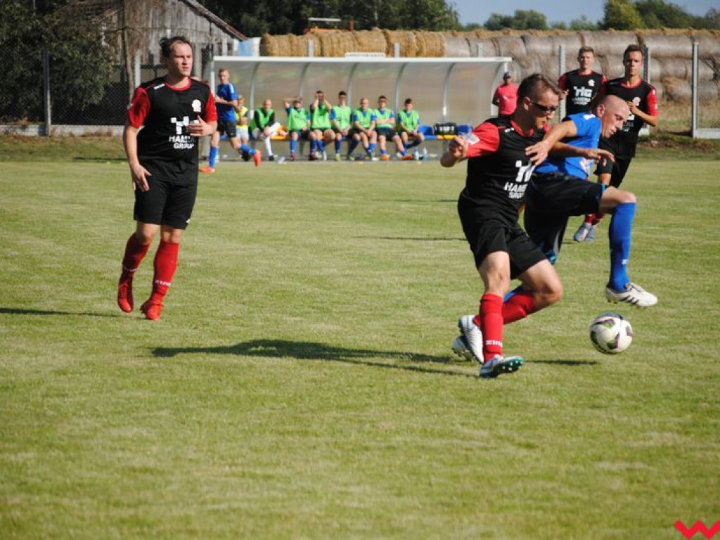 Na wozie i pod wozem. Cały wachlarz wyników drużyn rywalizujących w okręgu poznańskim