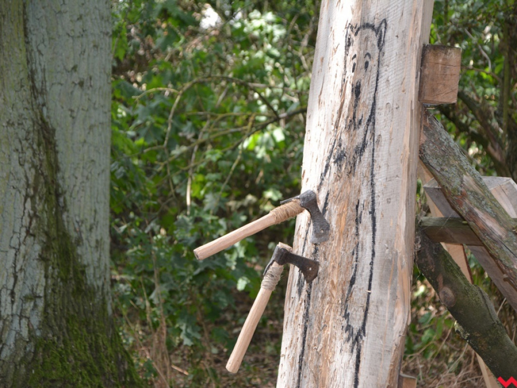 Ucieczka z uczty i pogrzeb wodza, czyli sobota na grzybowskim grodzie