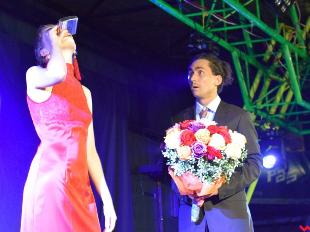 Rzecz o uciekającym szczęściu, czyli najnowsza premiera Teatru Otczapy