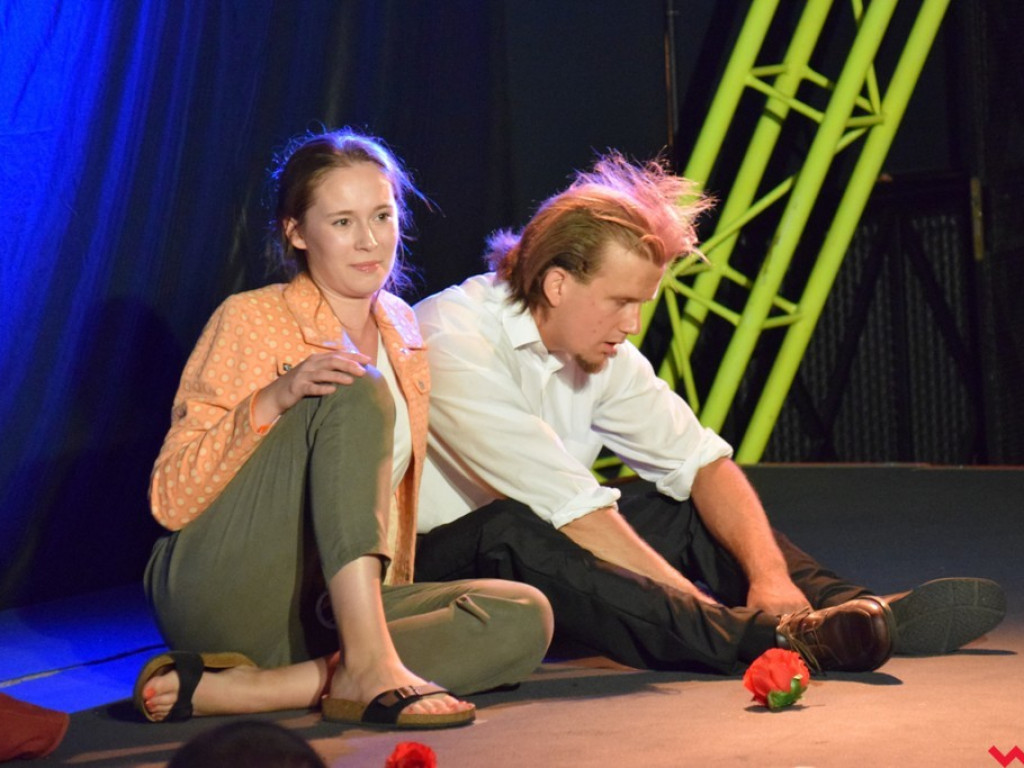 Rzecz o uciekającym szczęściu, czyli najnowsza premiera Teatru Otczapy