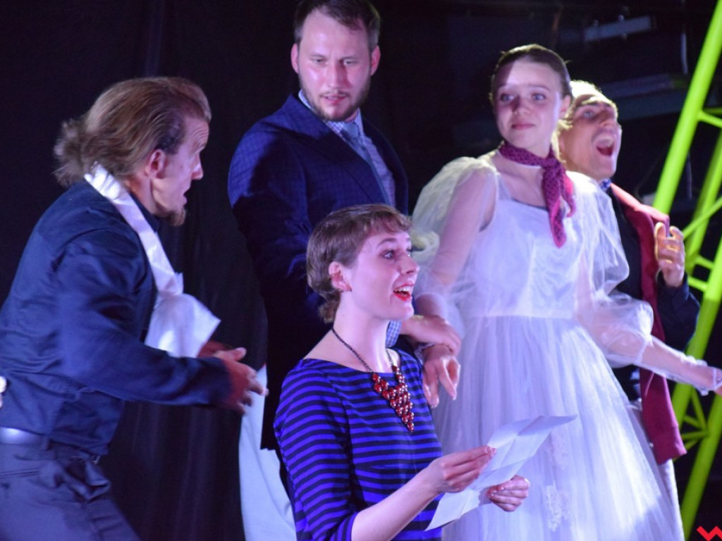 Rzecz o uciekającym szczęściu, czyli najnowsza premiera Teatru Otczapy