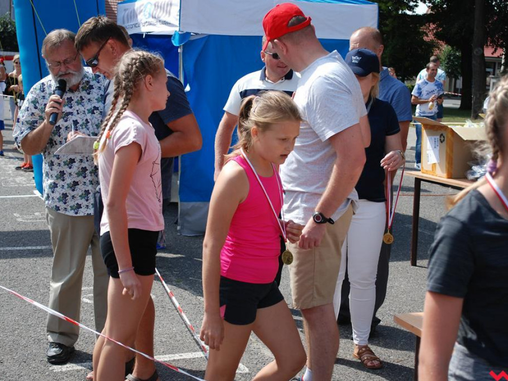 Po biegu głównym rywalizowały dzieci i młodzież