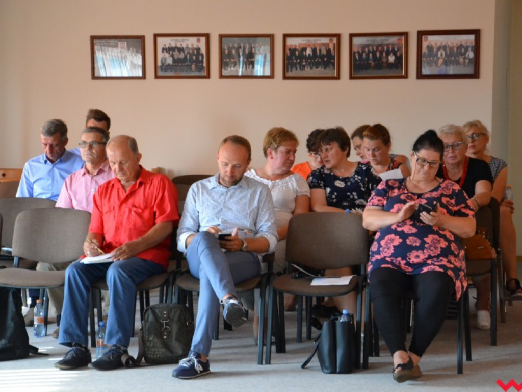 Gorąco w szeregach miłosławskiej opozycji. Radny opuścił klub