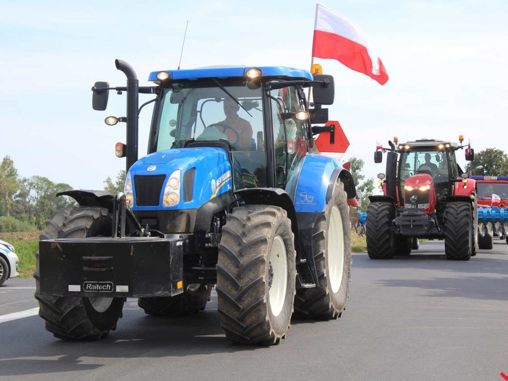 Szacunek do chleba, wiary i rodziny, czyli dożynki parafialne w Targowej Górce