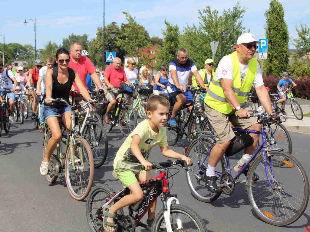 Uczestniczyłeś w nekielskim rajdzie rowerowym? Odszukaj się w naszej galerii