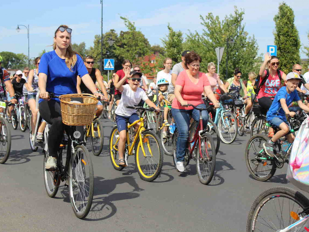 Uczestniczyłeś w nekielskim rajdzie rowerowym? Odszukaj się w naszej galerii