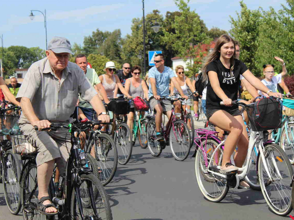 Uczestniczyłeś w nekielskim rajdzie rowerowym? Odszukaj się w naszej galerii