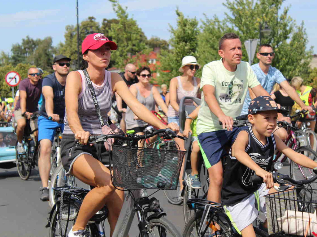 Uczestniczyłeś w nekielskim rajdzie rowerowym? Odszukaj się w naszej galerii