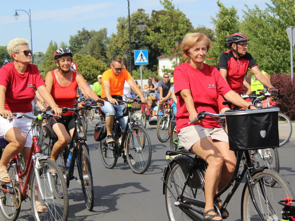 Uczestniczyłeś w nekielskim rajdzie rowerowym? Odszukaj się w naszej galerii