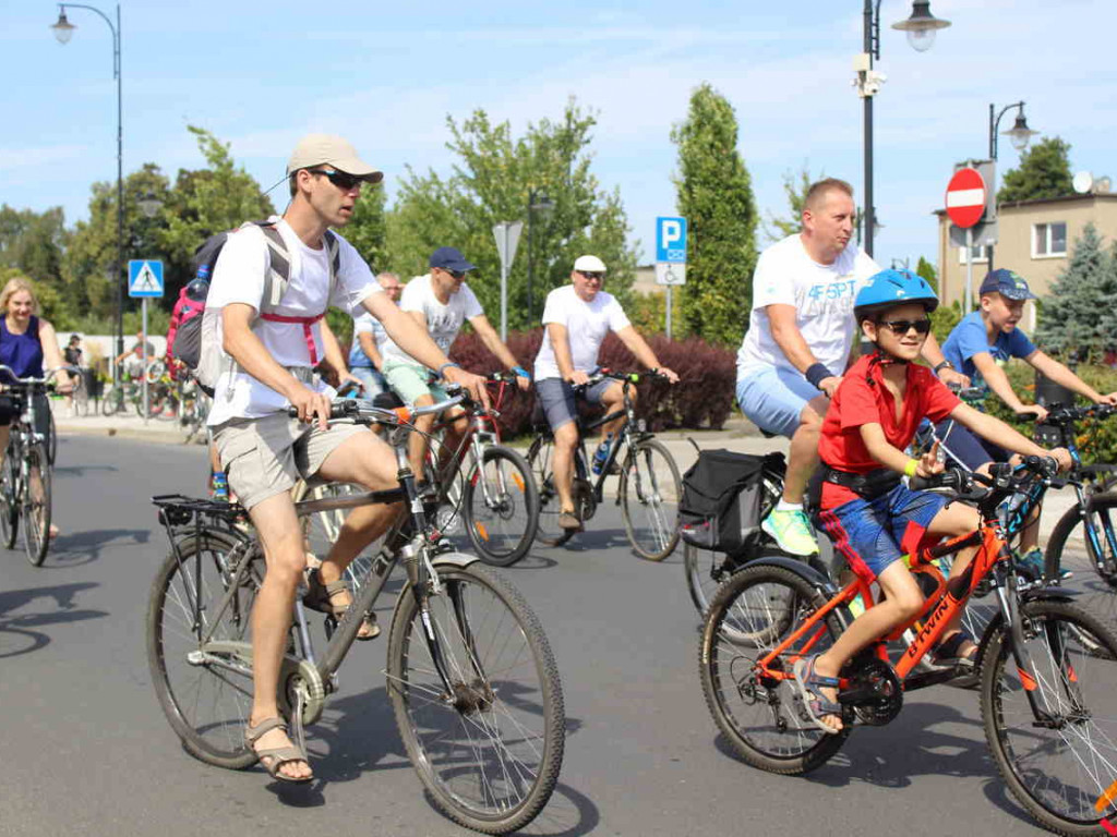 Uczestniczyłeś w nekielskim rajdzie rowerowym? Odszukaj się w naszej galerii