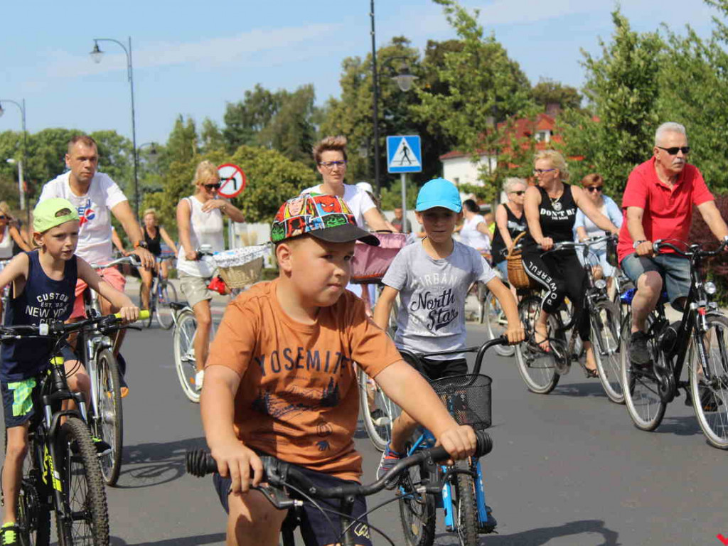 Uczestniczyłeś w nekielskim rajdzie rowerowym? Odszukaj się w naszej galerii