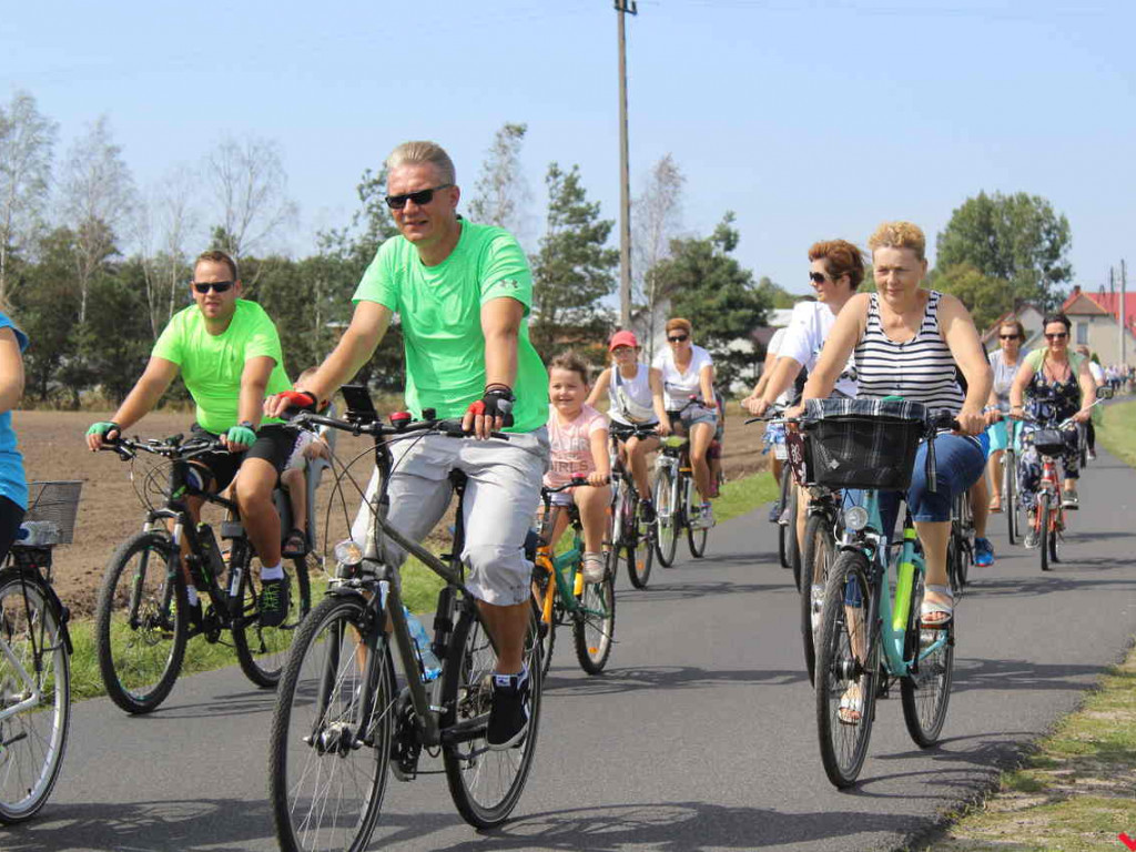 Uczestniczyłeś w nekielskim rajdzie rowerowym? Odszukaj się w naszej galerii
