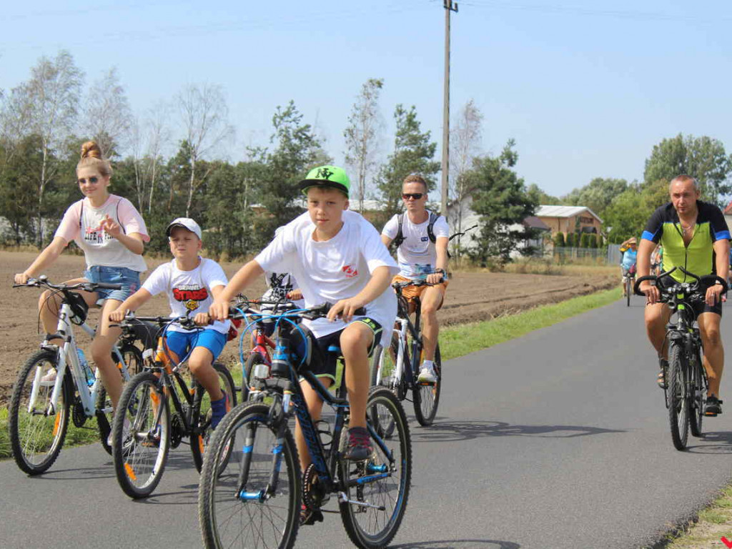 Uczestniczyłeś w nekielskim rajdzie rowerowym? Odszukaj się w naszej galerii
