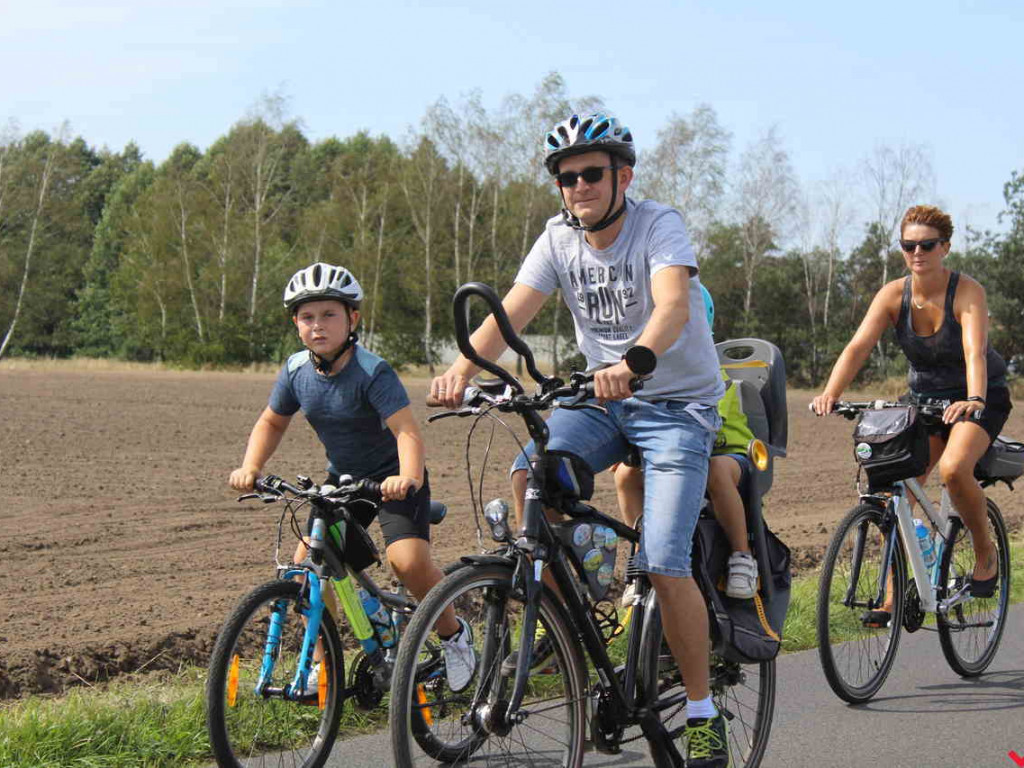 Uczestniczyłeś w nekielskim rajdzie rowerowym? Odszukaj się w naszej galerii