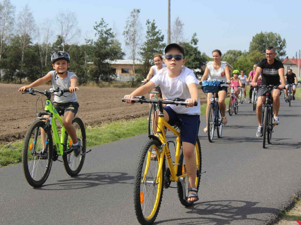 Uczestniczyłeś w nekielskim rajdzie rowerowym? Odszukaj się w naszej galerii