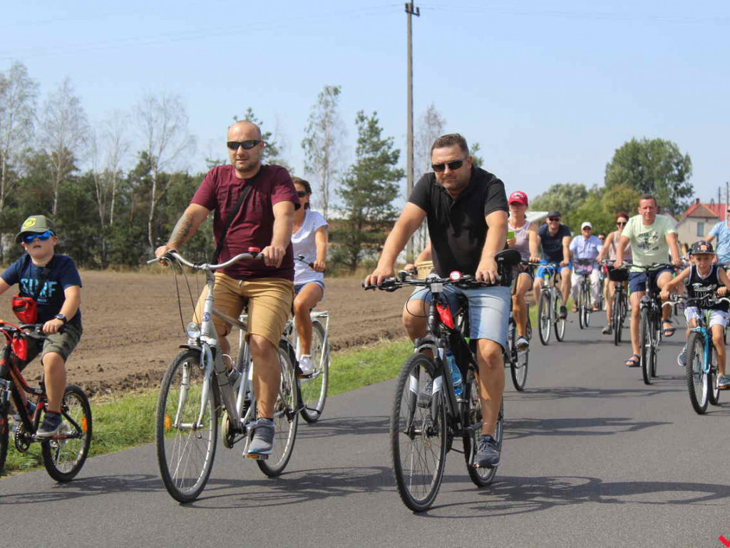 Uczestniczyłeś w nekielskim rajdzie rowerowym? Odszukaj się w naszej galerii
