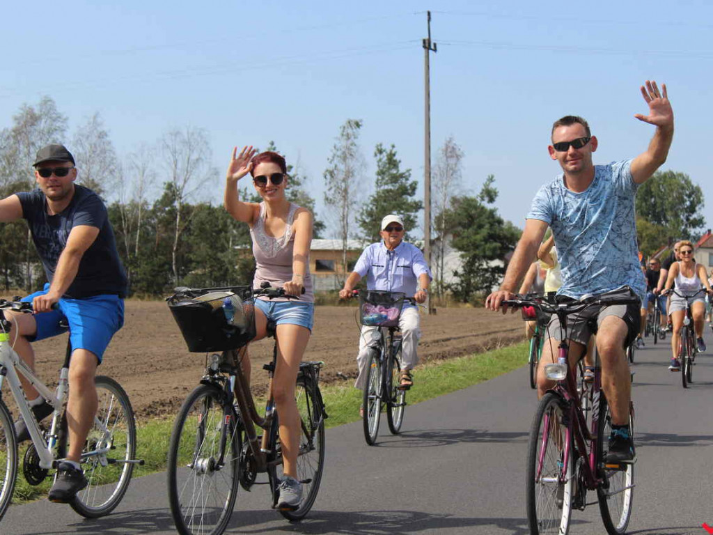 Uczestniczyłeś w nekielskim rajdzie rowerowym? Odszukaj się w naszej galerii