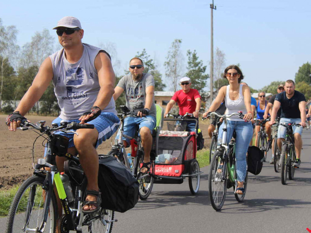 Uczestniczyłeś w nekielskim rajdzie rowerowym? Odszukaj się w naszej galerii
