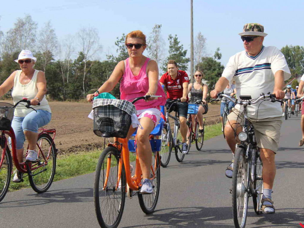 Uczestniczyłeś w nekielskim rajdzie rowerowym? Odszukaj się w naszej galerii