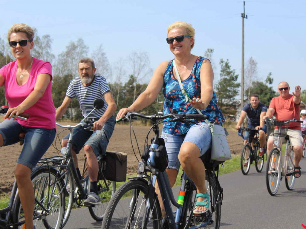 Uczestniczyłeś w nekielskim rajdzie rowerowym? Odszukaj się w naszej galerii