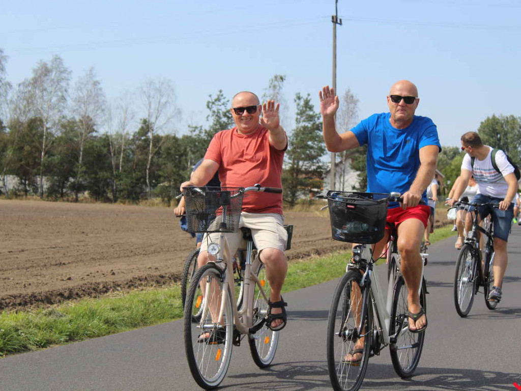 Uczestniczyłeś w nekielskim rajdzie rowerowym? Odszukaj się w naszej galerii