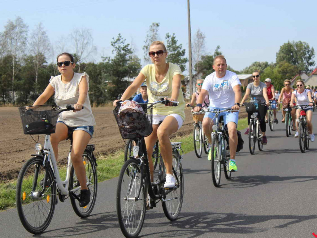 Uczestniczyłeś w nekielskim rajdzie rowerowym? Odszukaj się w naszej galerii