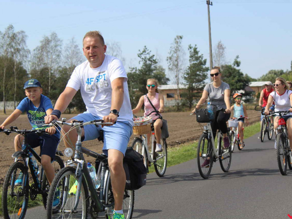Uczestniczyłeś w nekielskim rajdzie rowerowym? Odszukaj się w naszej galerii