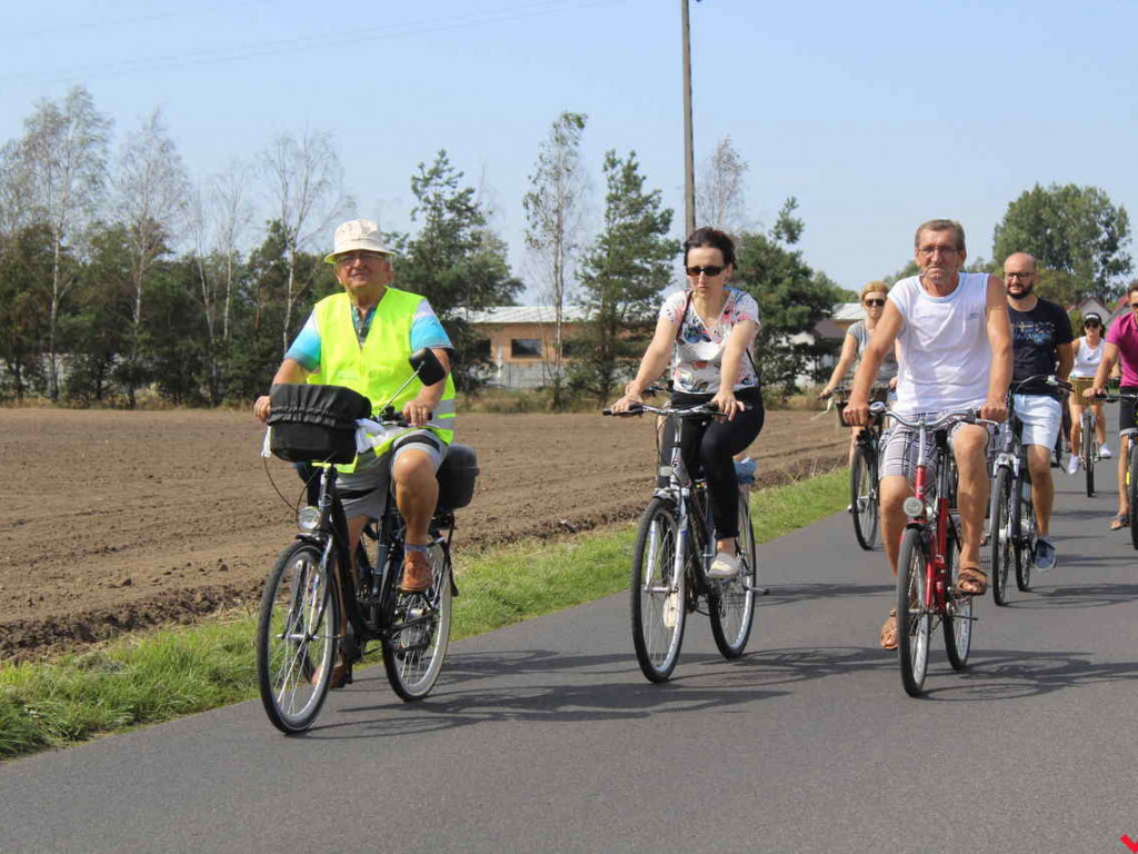 Uczestniczyłeś w nekielskim rajdzie rowerowym? Odszukaj się w naszej galerii