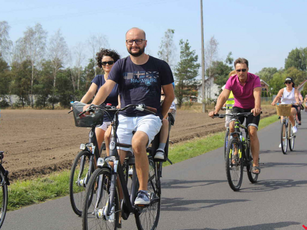 Uczestniczyłeś w nekielskim rajdzie rowerowym? Odszukaj się w naszej galerii