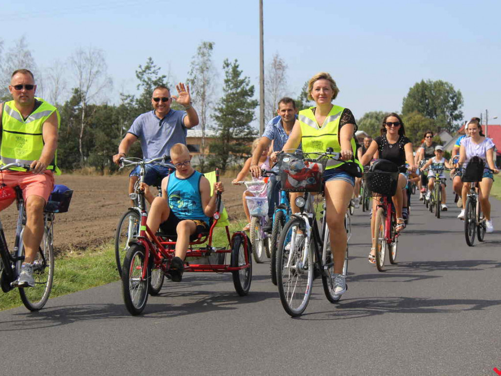 Uczestniczyłeś w nekielskim rajdzie rowerowym? Odszukaj się w naszej galerii