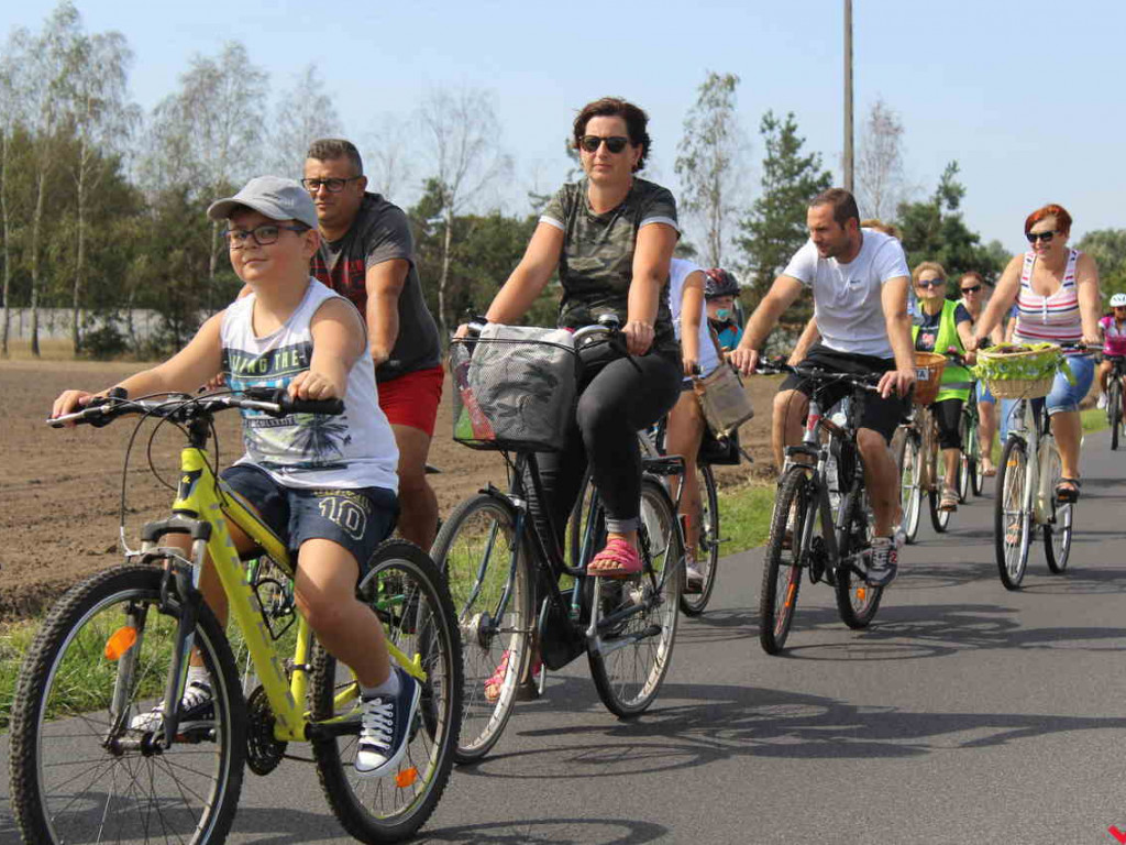 Uczestniczyłeś w nekielskim rajdzie rowerowym? Odszukaj się w naszej galerii
