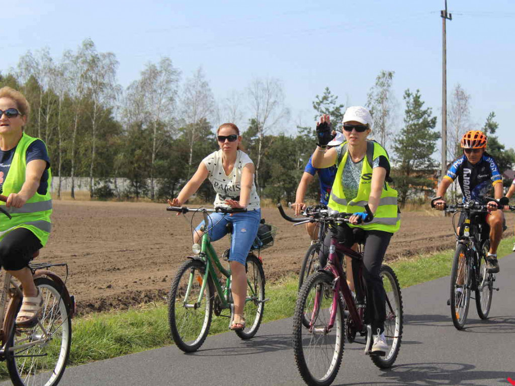 Uczestniczyłeś w nekielskim rajdzie rowerowym? Odszukaj się w naszej galerii