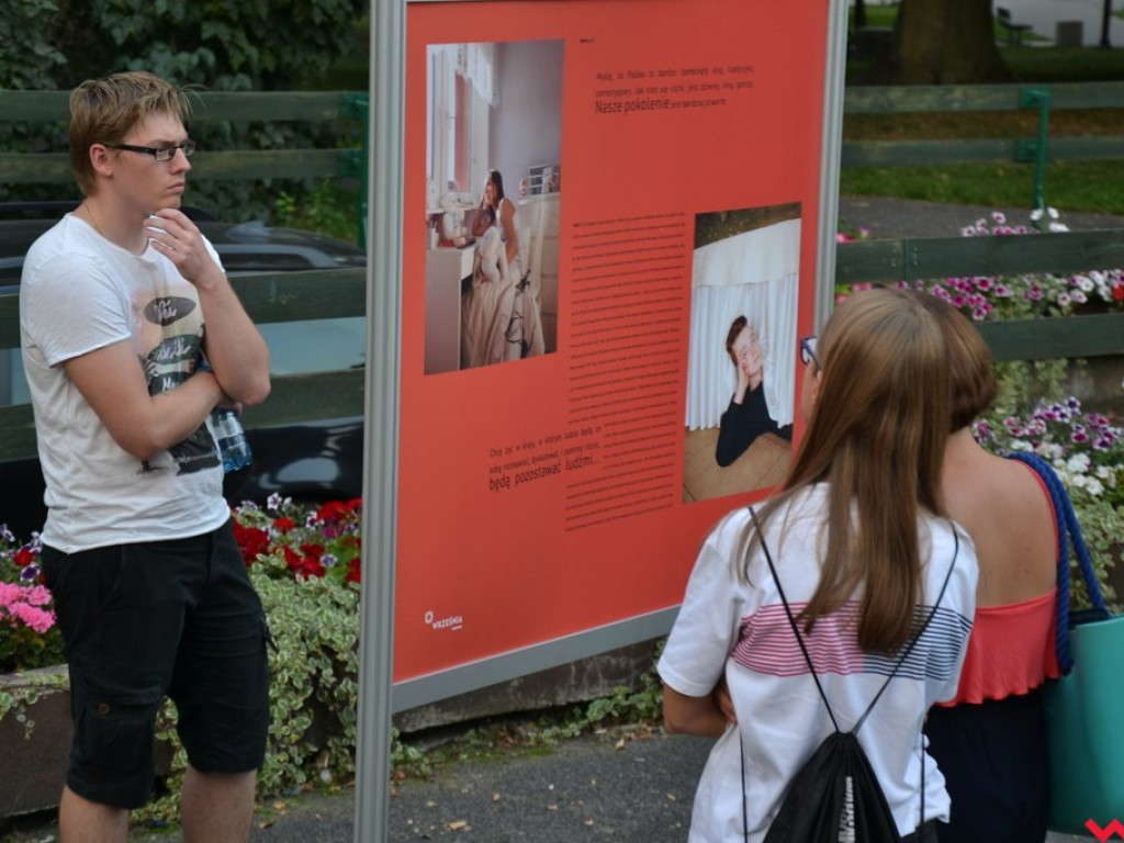 „Powinno być dobrze”. Młoda Września według Zuzy Krajewskiej