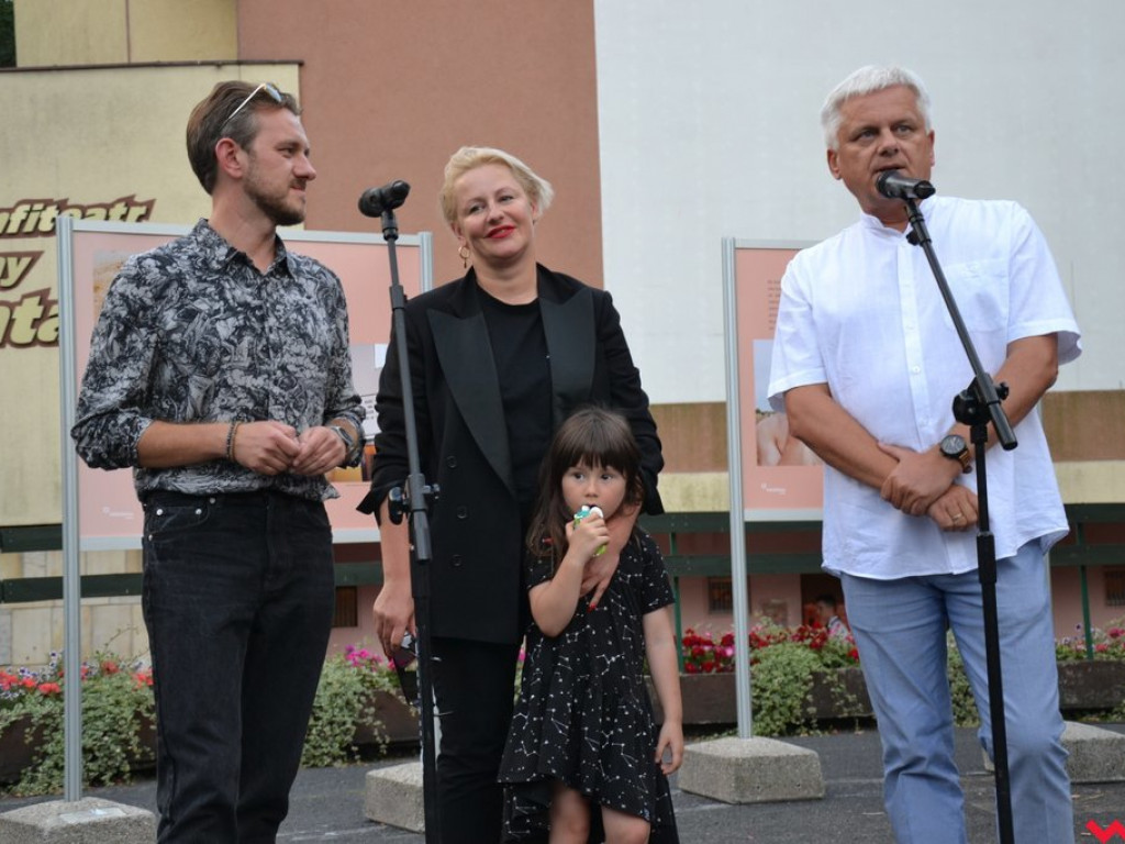 „Powinno być dobrze”. Młoda Września według Zuzy Krajewskiej