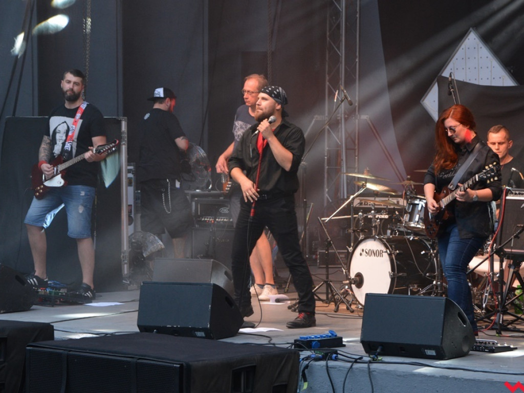 Yorba rozgrzała publikę przed Happysadem. Wrzesińska grupa dla wrzesińskiej publiki