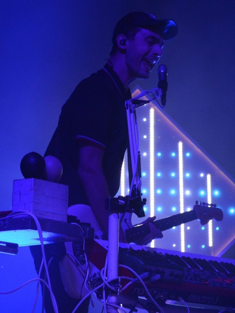 Zanim poszli, rozgrzali publikę do czerwoności. Happysad wystąpił dla wrzesińskiej publiki