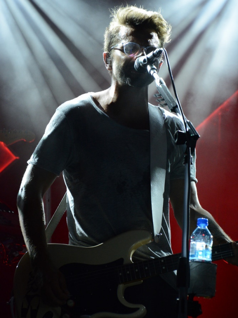 Zanim poszli, rozgrzali publikę do czerwoności. Happysad wystąpił dla wrzesińskiej publiki