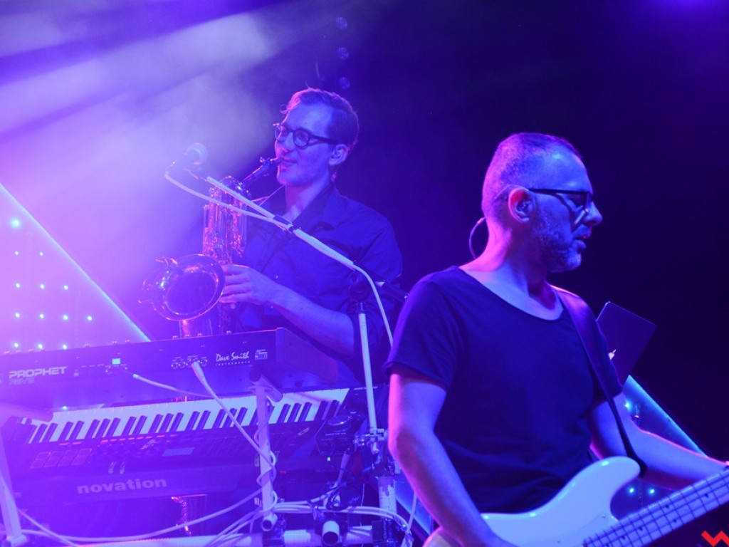 Zanim poszli, rozgrzali publikę do czerwoności. Happysad wystąpił dla wrzesińskiej publiki