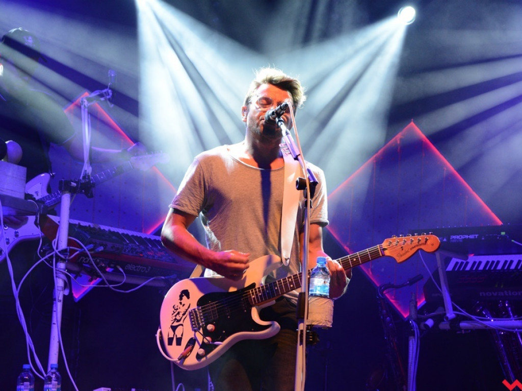 Zanim poszli, rozgrzali publikę do czerwoności. Happysad wystąpił dla wrzesińskiej publiki