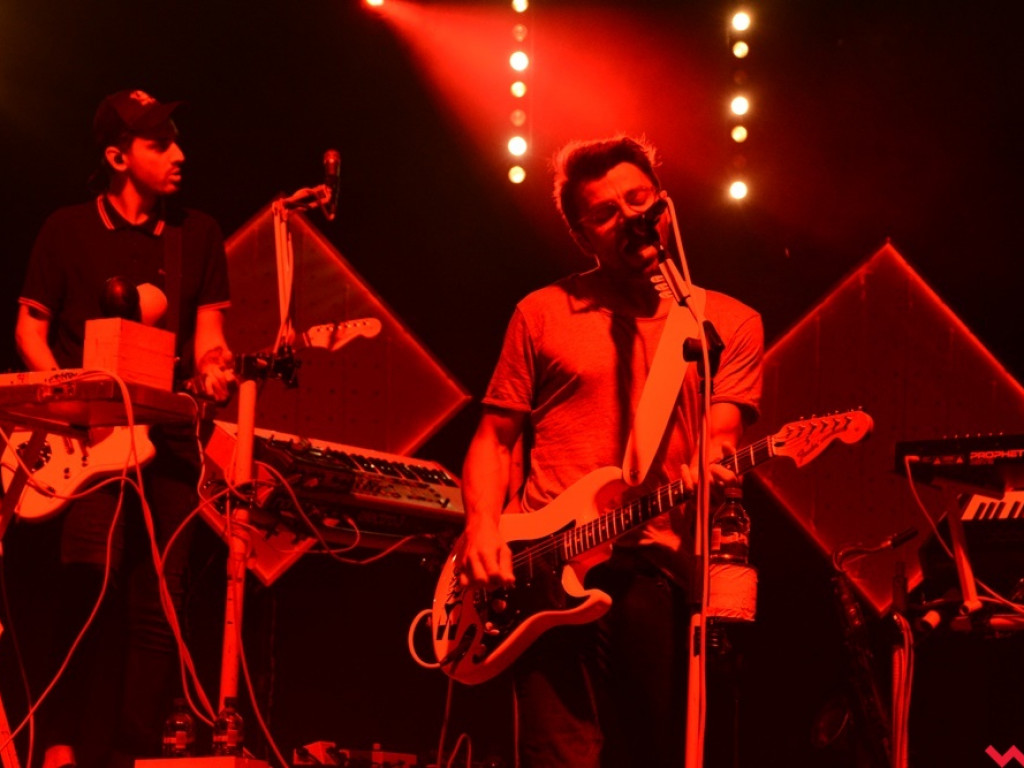 Zanim poszli, rozgrzali publikę do czerwoności. Happysad wystąpił dla wrzesińskiej publiki