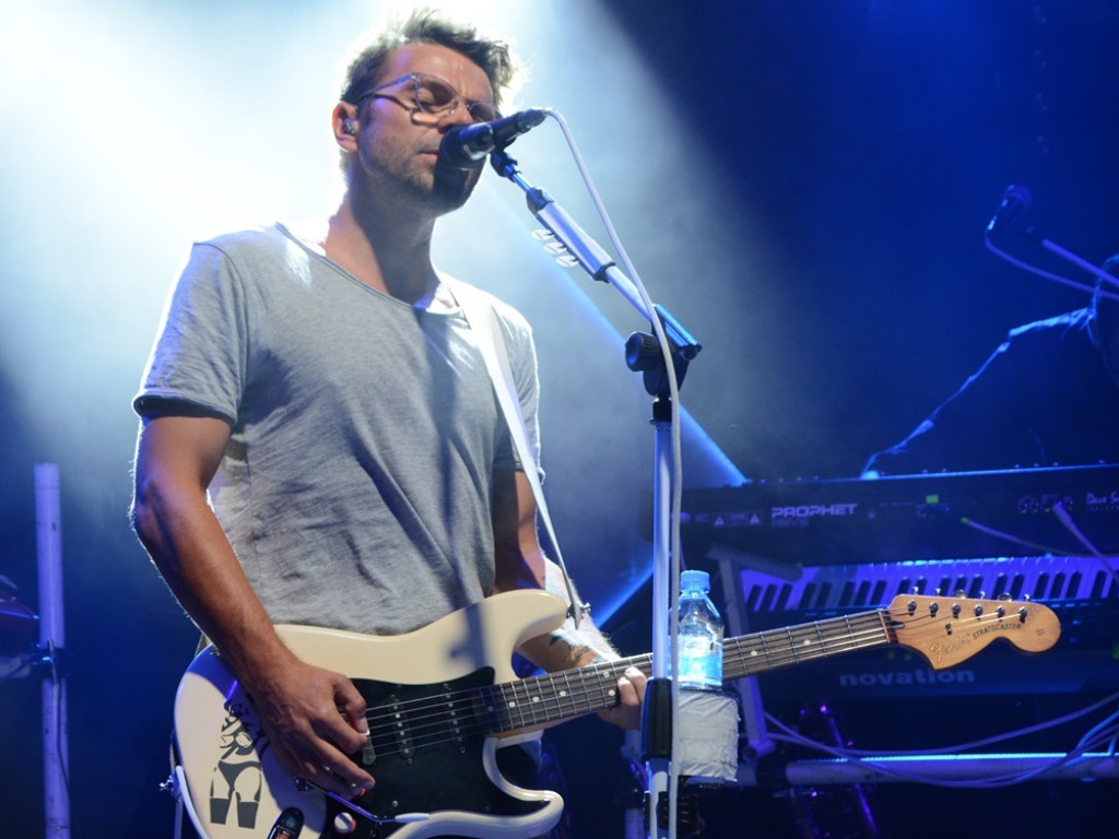 Zanim poszli, rozgrzali publikę do czerwoności. Happysad wystąpił dla wrzesińskiej publiki