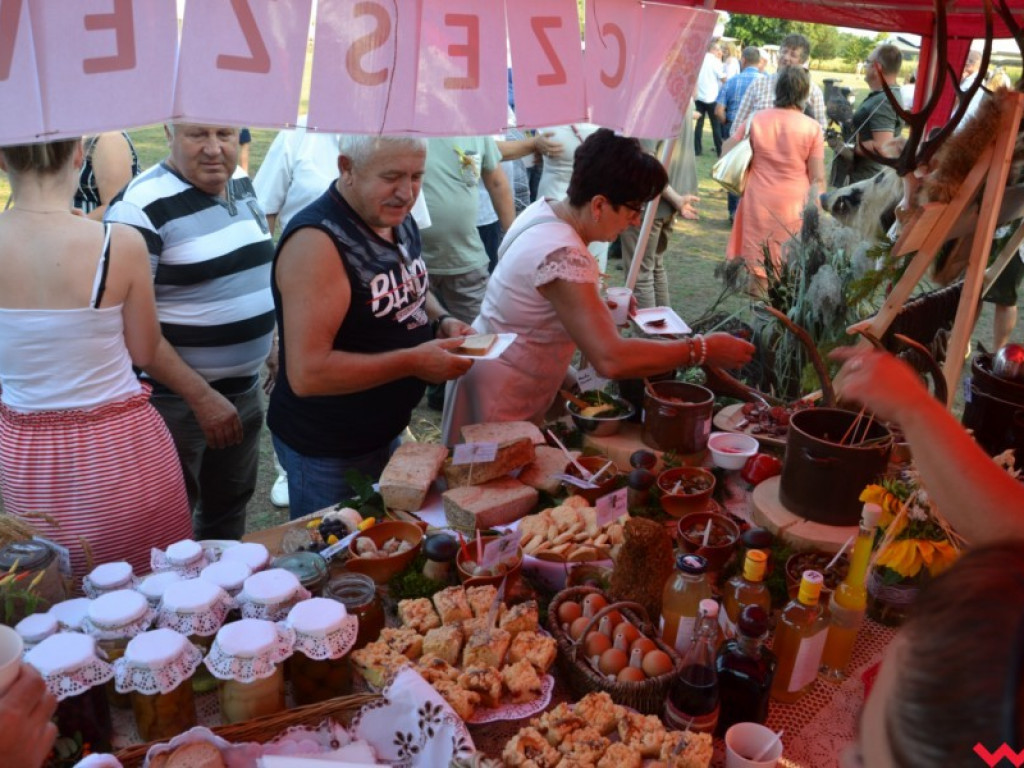 Burmistrz Miłosławia podzielił chleb, a wicestaroście nie podobało się uprawianie polityki