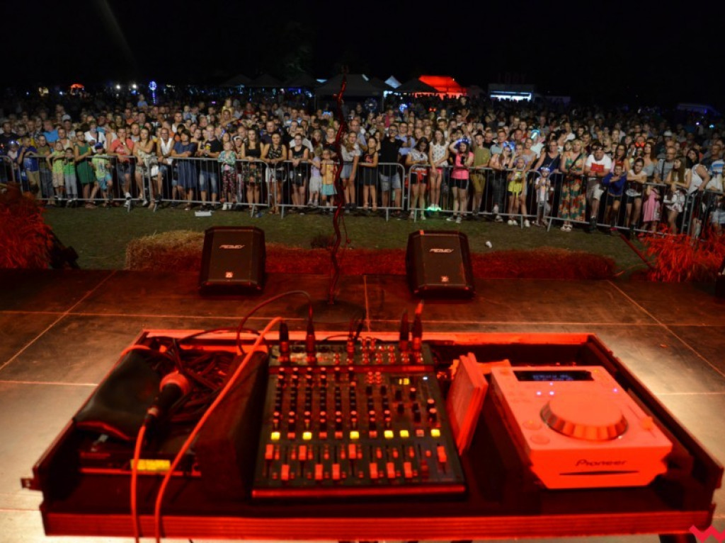 Tłumy na koncercie After Party. Znane zespoły mają już być normą