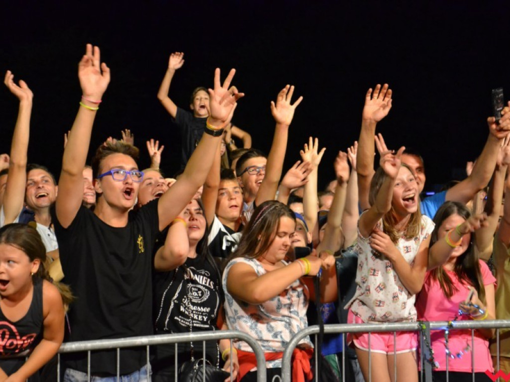 Tłumy na koncercie After Party. Znane zespoły mają już być normą