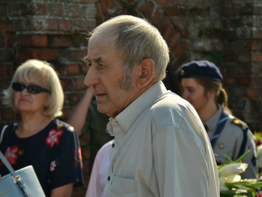Wtedy lato też było gorące. Hołd na cmentarzu w rocznicę wybuchu wojny